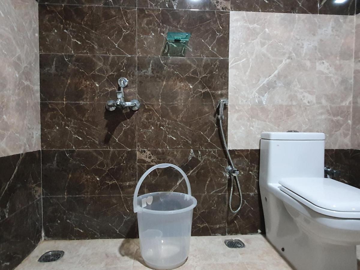 מלון Suluru Sri Lakshmi Palace A/C מראה חיצוני תמונה
